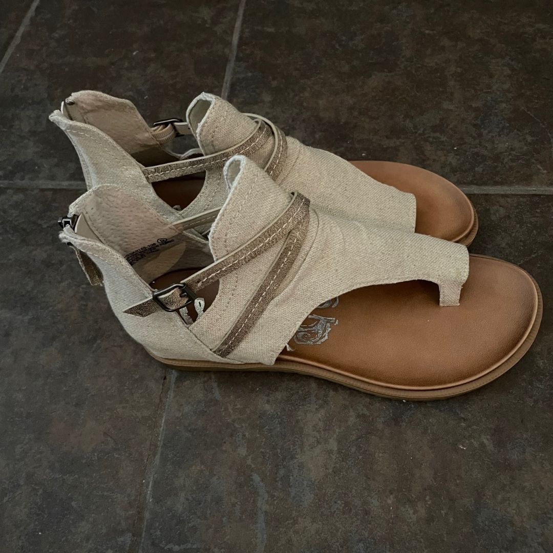 Cream Sandals with Leather Details and Zipper Back