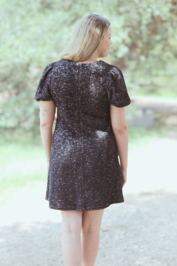 Discover the Perfect Fall/Winter Dress: Soft, Sparkly, and Irresistibly Cozy - Black