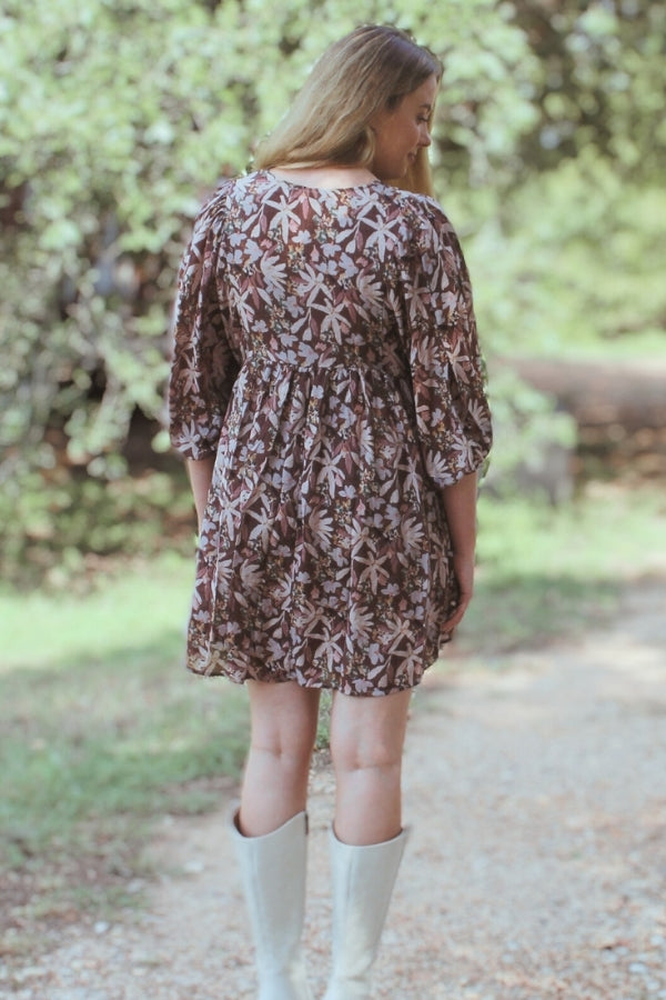 Elevate Your Style with a Gorgeous Floral Print Half Sleeve Mini Dress - Chocolate