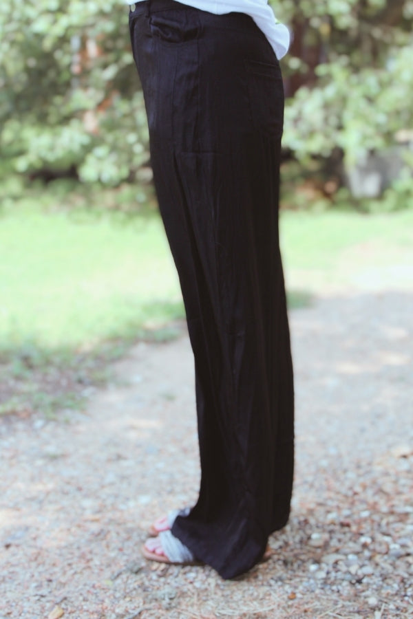 Black High-Waist Woven Wide-Leg Pants