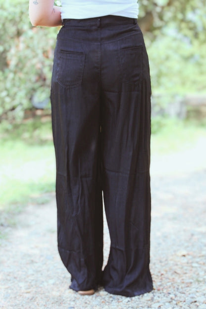 Black High-Waist Woven Wide-Leg Pants